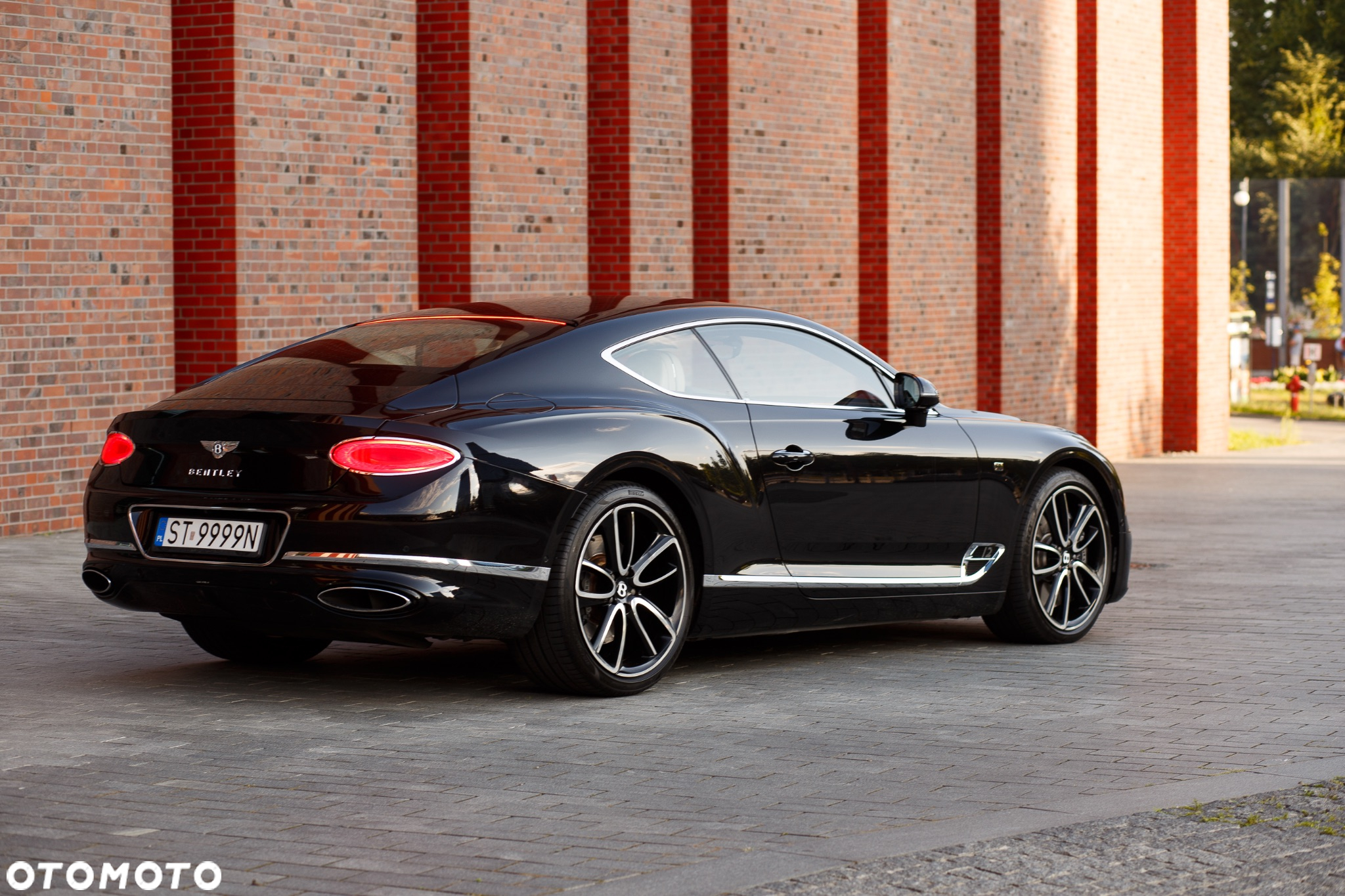 Bentley Continental GT Speed - 4