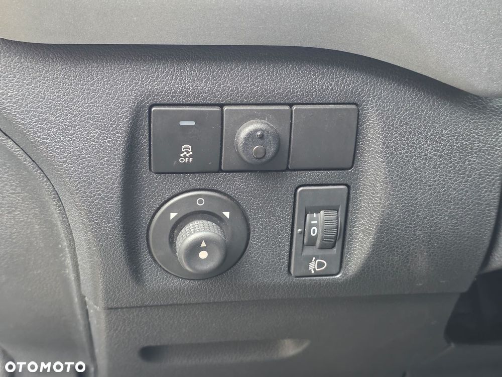 Peugeot Partner 1.6 BlueHDi Active - 12