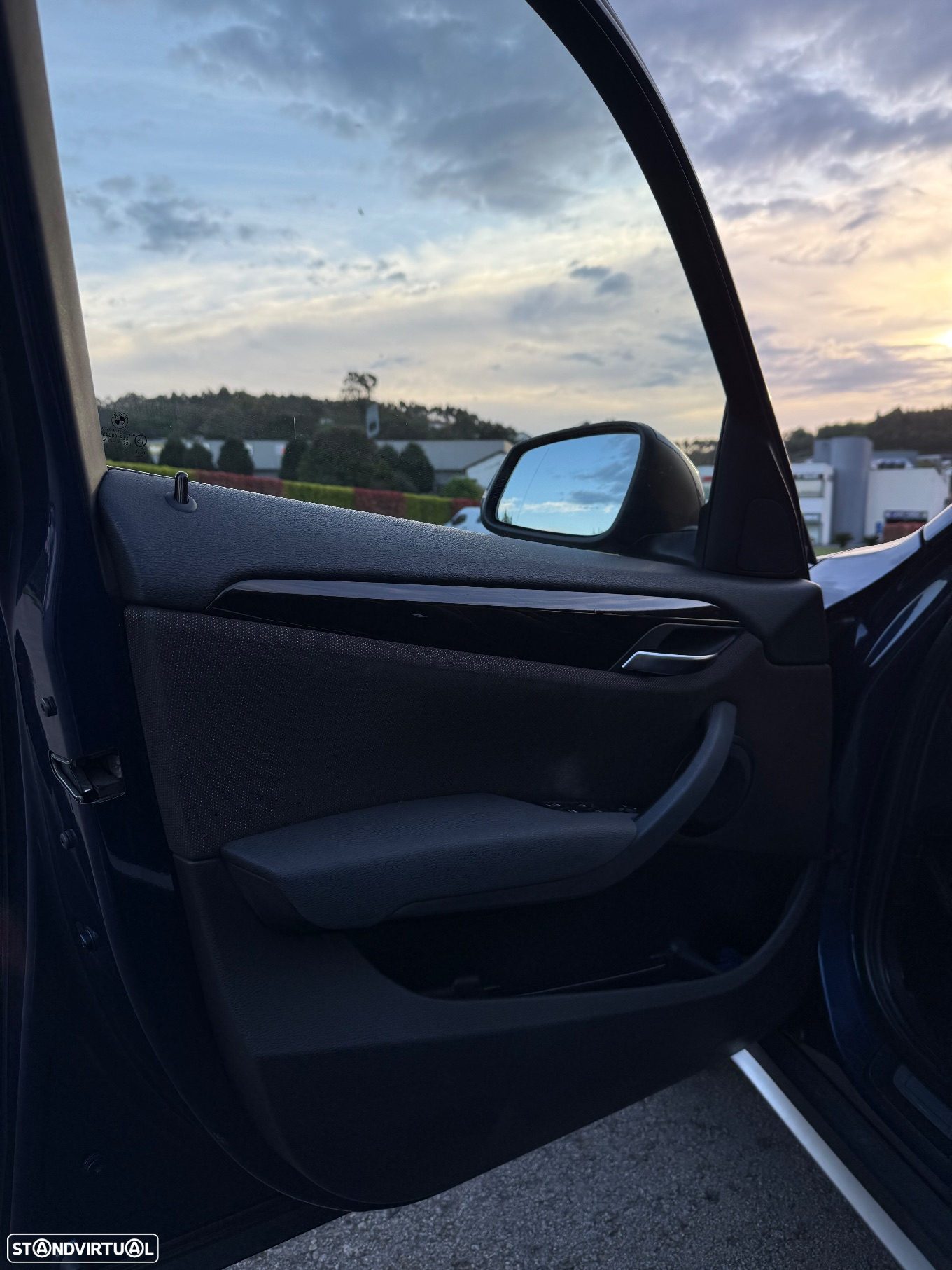 BMW X1 16 d sDrive xLine - 12