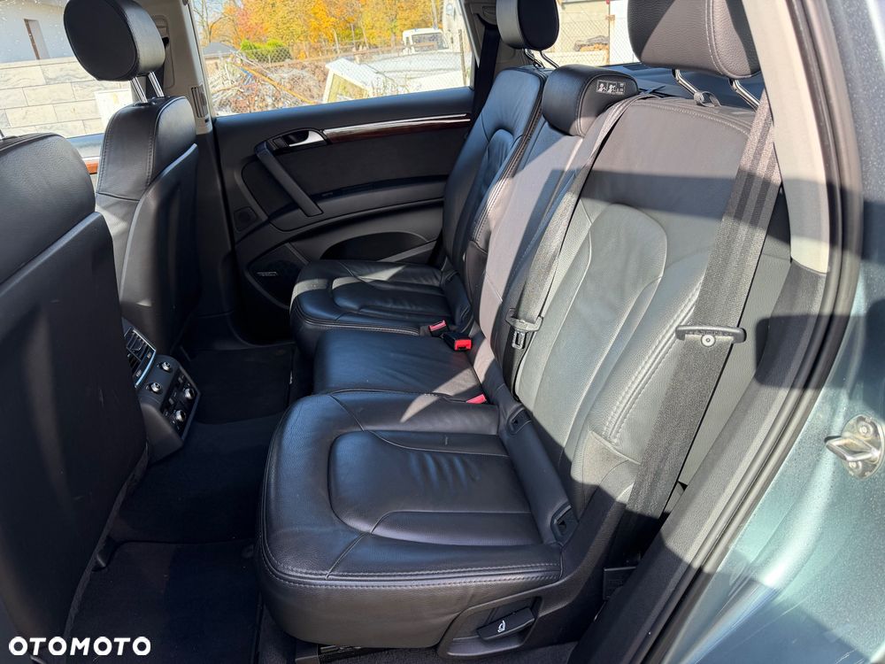 Audi Q7 - 17