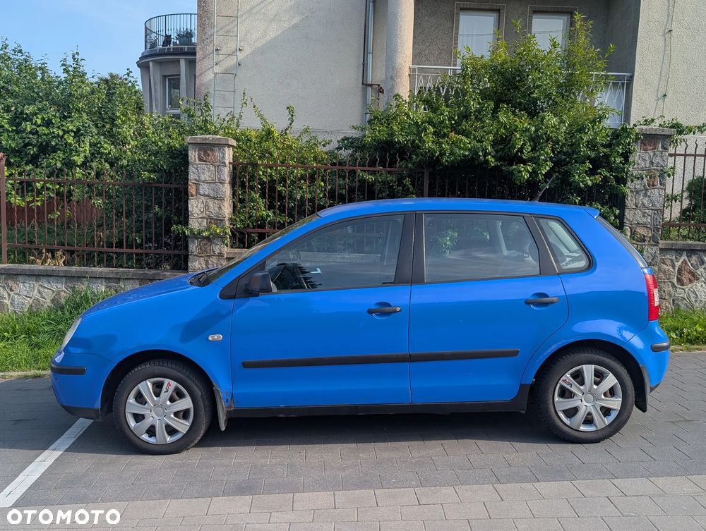 Volkswagen Polo 1.4 16V Basis - 2