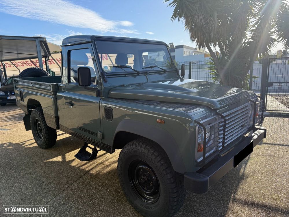 Land Rover Defender - 6