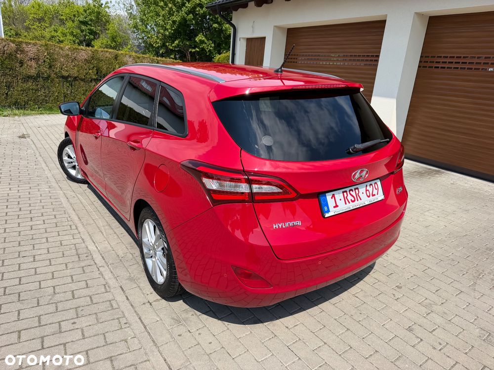 Hyundai i30 1.6 CRDi Comfort - 18