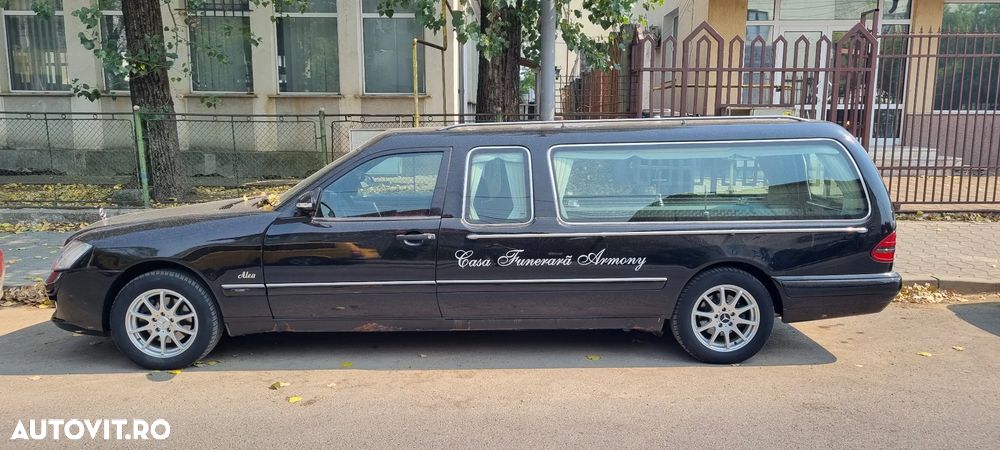 Mercedes-Benz W201 - 1