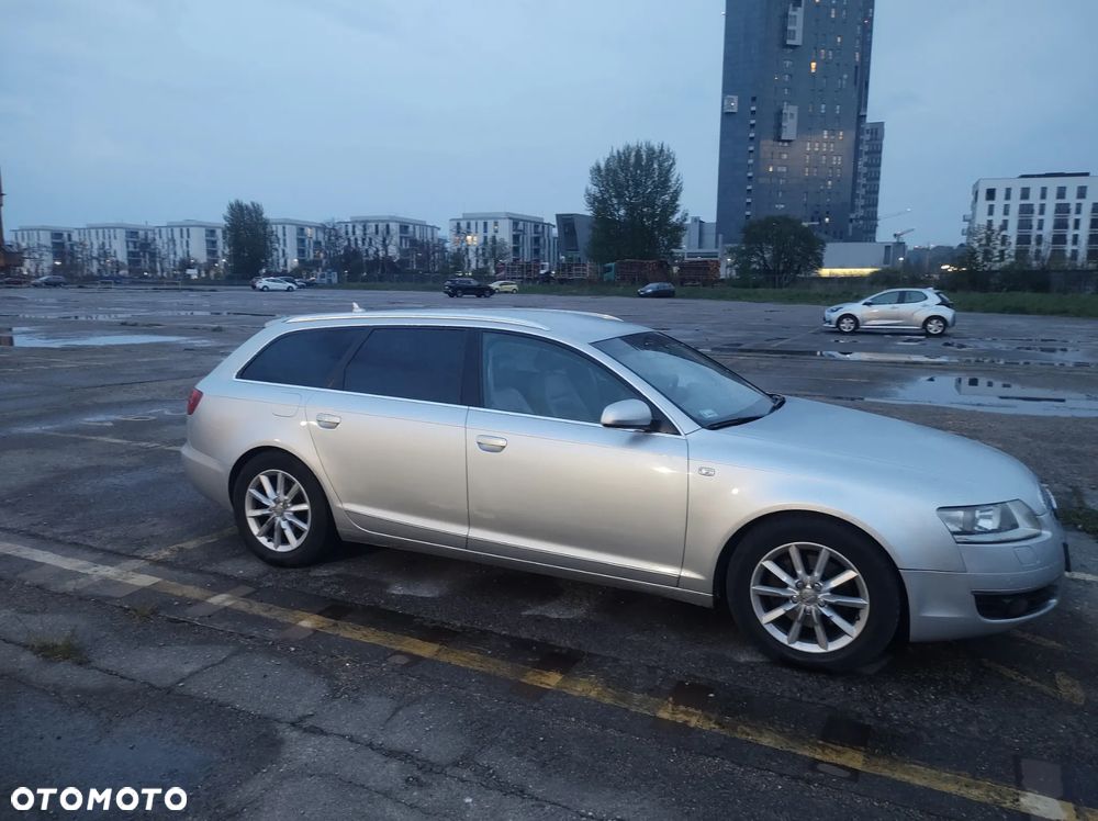 Audi A6 Avant 3.0 TDI DPF quattro tiptronic - 15
