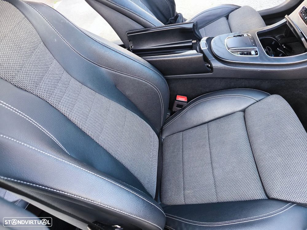 Mercedes-Benz E 300 de 4Matic 9G-TRONIC Avantgarde - 23