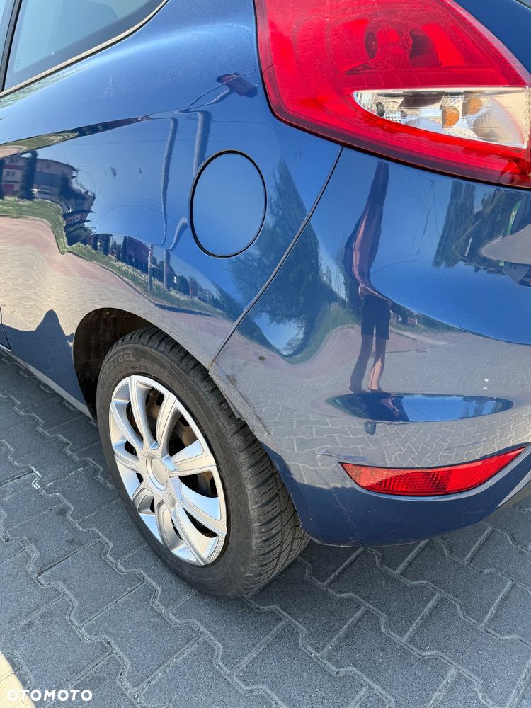 Ford Fiesta - 11