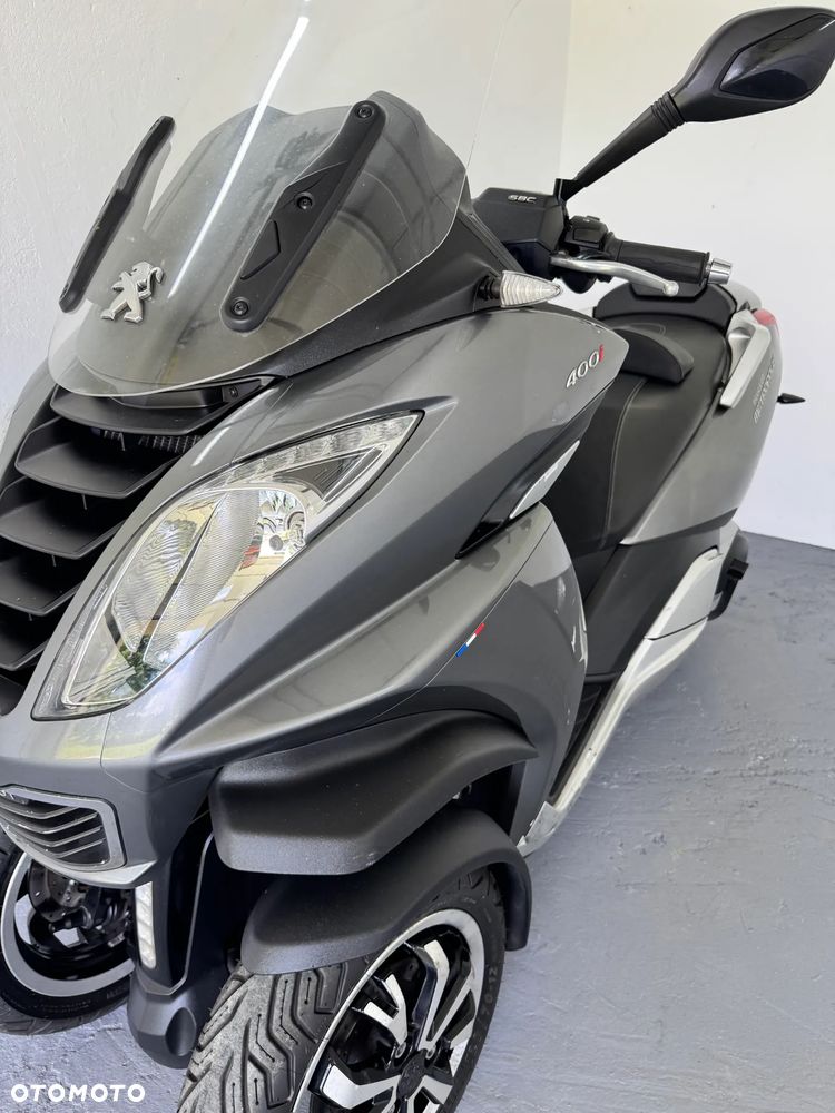 Peugeot Metropolis - 9