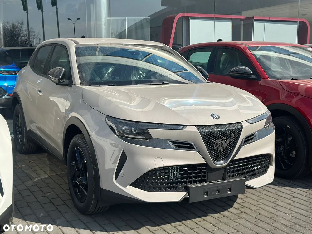 Alfa Romeo Junior 1.2 mHEV Ibrida eDCT - 16