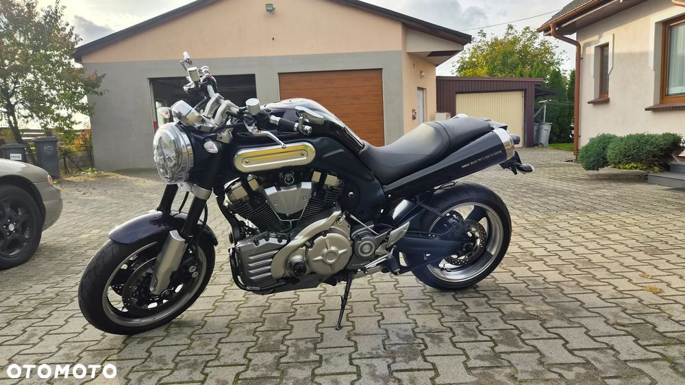 Yamaha MT - 37