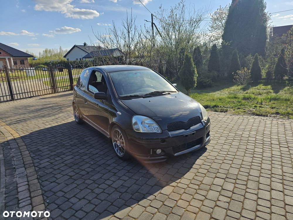 Toyota Yaris - 2
