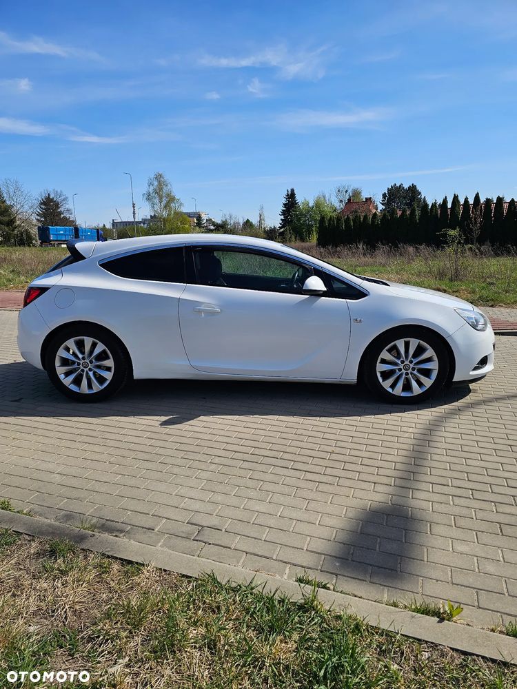 Opel Astra 1.6 ECOTEC DI Turbo ecoFLEX Start/Stop - 10