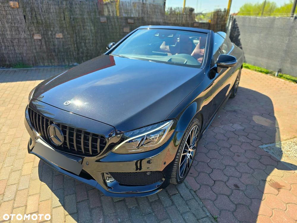 Mercedes-Benz Klasa C 300 Cabrio 9G-TRONIC AMG Line - 23