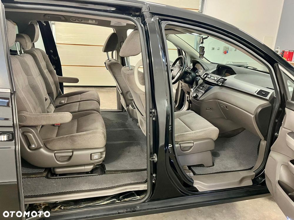 Honda Odyssey - 13