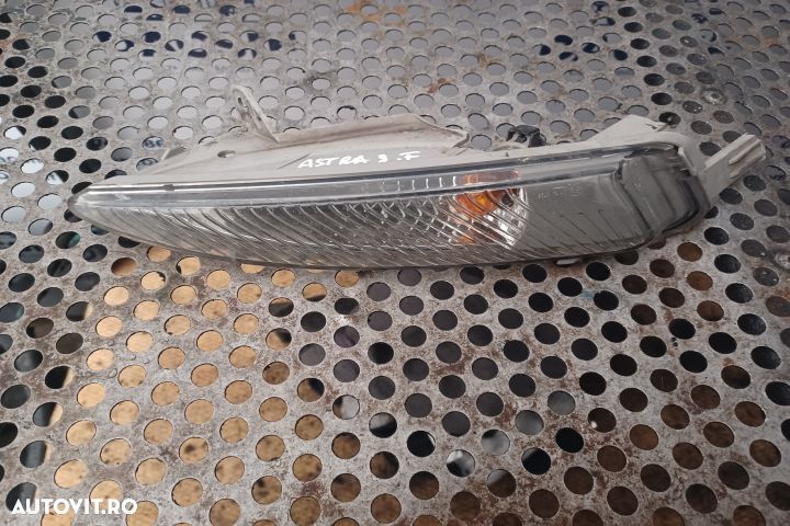 SEMNALIZARE DREAPTA FATA Opel Astra J  [din 2009 pana  2012] seria - 1