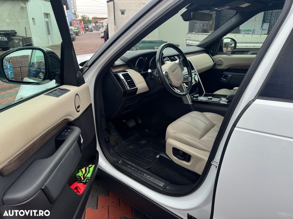 Land Rover Discovery 3.0 L SD6 HSE Luxury - 14