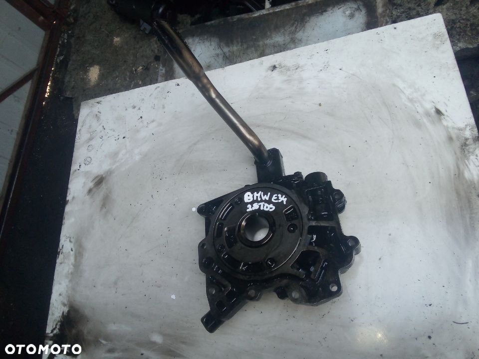 BMW e34 2,5TDS omega pompa oleju smok - 1