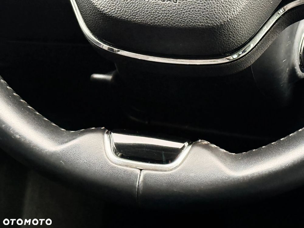 Skoda Superb 2.0 TDI SCR Ambition DSG - 18