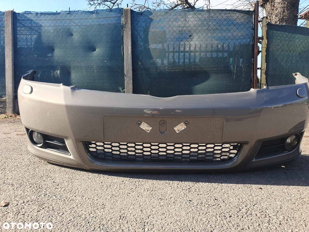 ZDERZAK PRZÓD TOYOTA COROLLA VERSO KOD 4S0 - 1