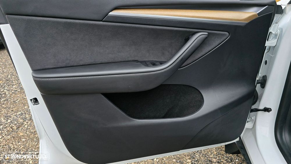 Tesla Model Y Long Range Tração Integral - 7