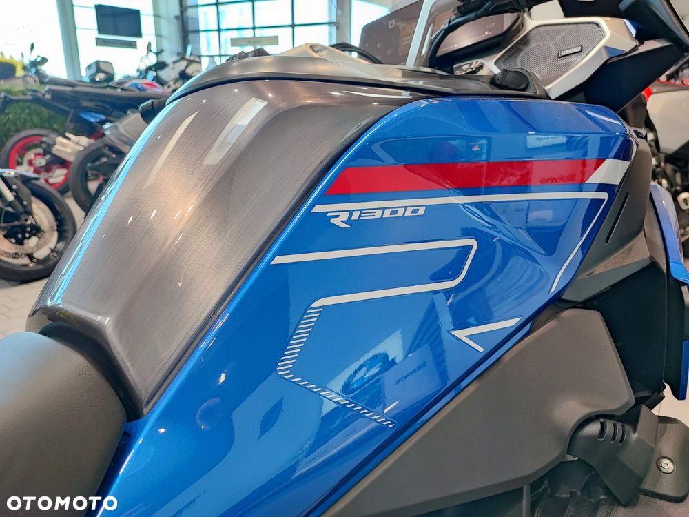BMW R - 8