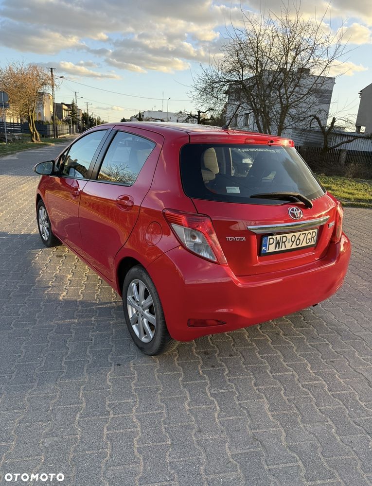 Toyota Yaris 1.0 VVT-i Life - 12