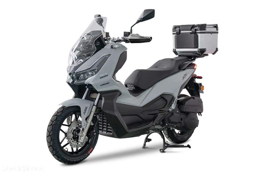 Linhai Scooter - 3
