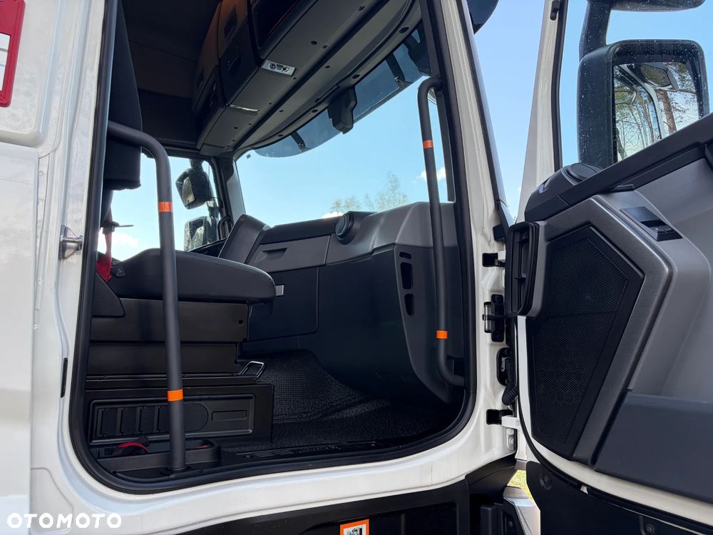 Renault T480 * 13 L * 180 000 km * 2 Zbiorniki * Klima Postojowa * - 13