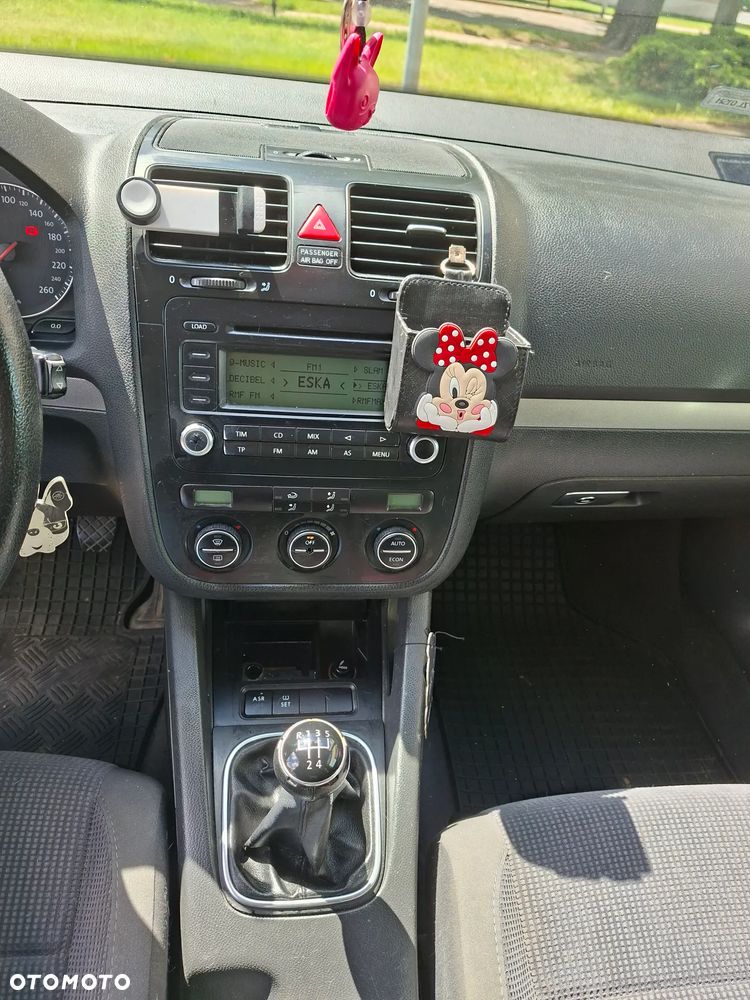 Volkswagen Jetta 1.9 TDI Comfortline - 15