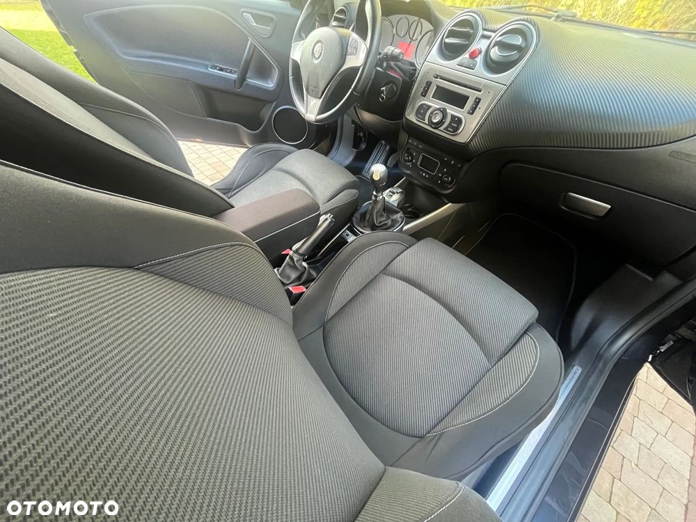 Alfa Romeo Mito - 8