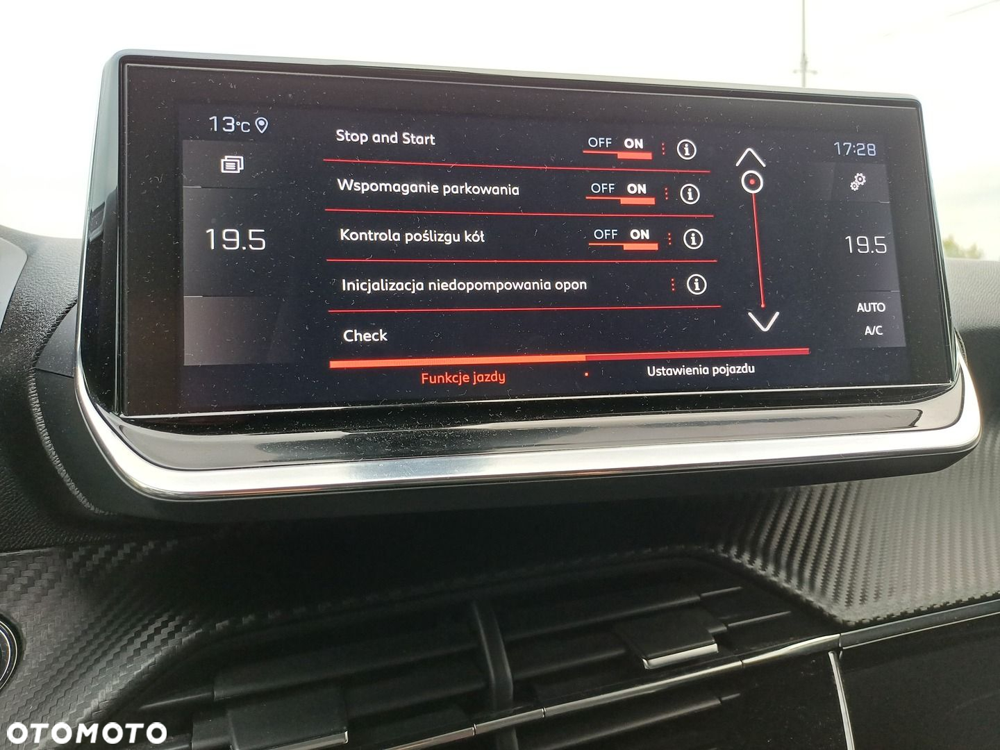 Peugeot 2008 - 19