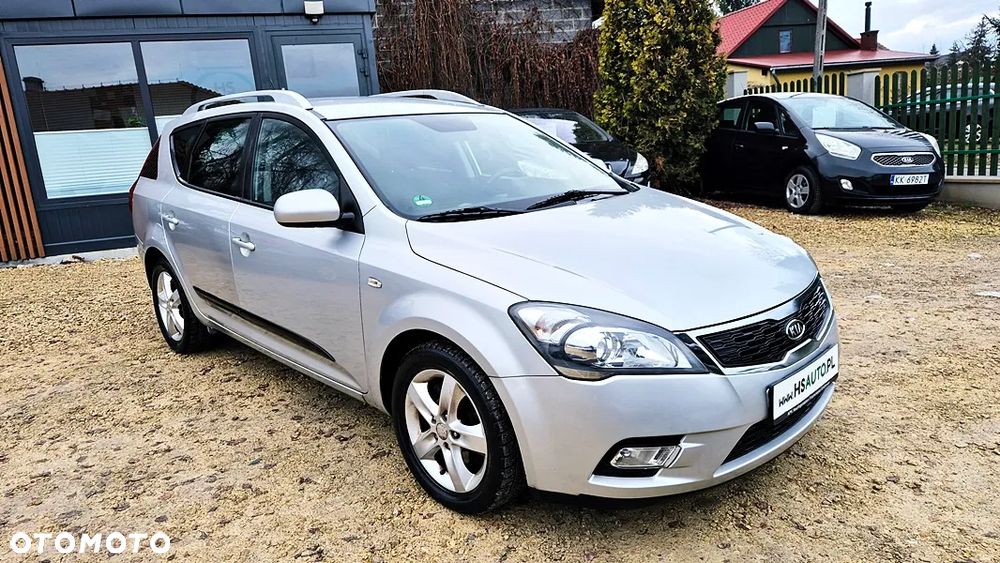 Kia Ceed 1.4 CVVT Dream-Team Edition - 7