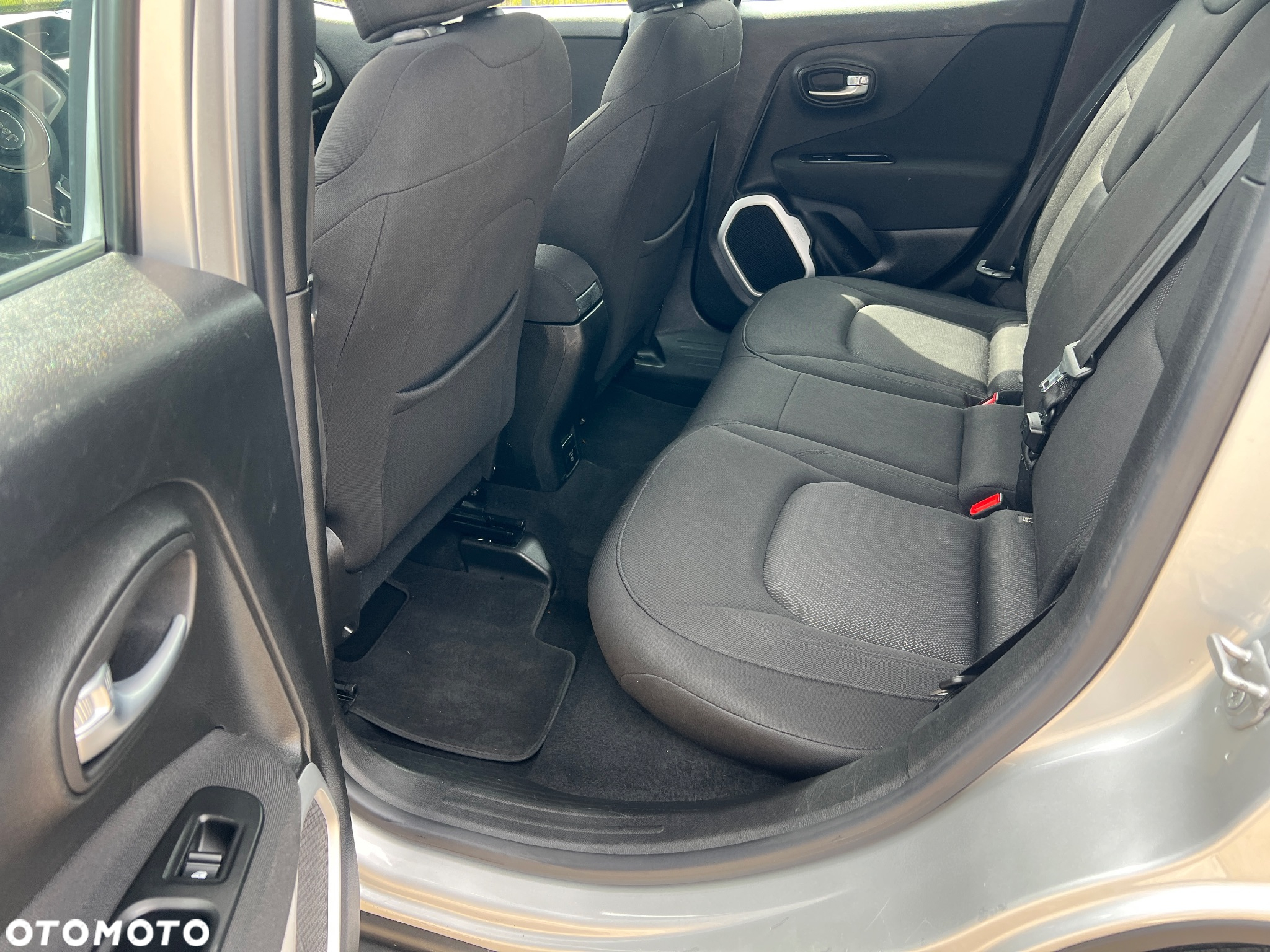 Jeep Renegade 1.4 MultiAir Longitude - 17