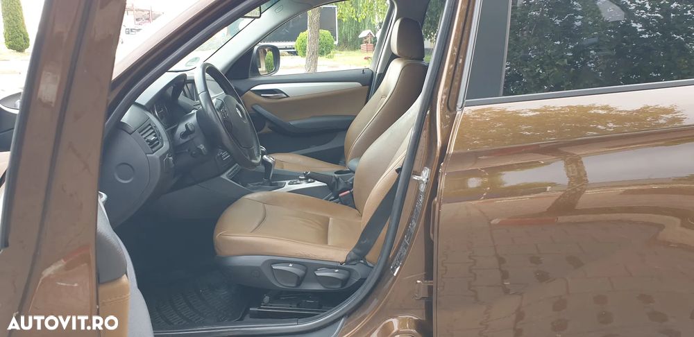 BMW X1 2010 — imagine 9