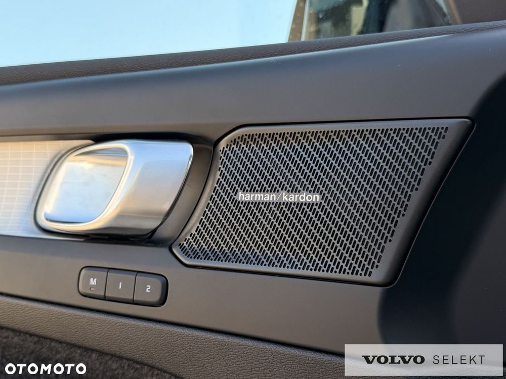 Volvo XC 40 - 12