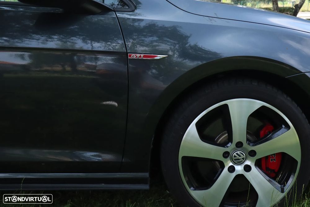 VW Golf 2.0 TSi GTi Performance - 10