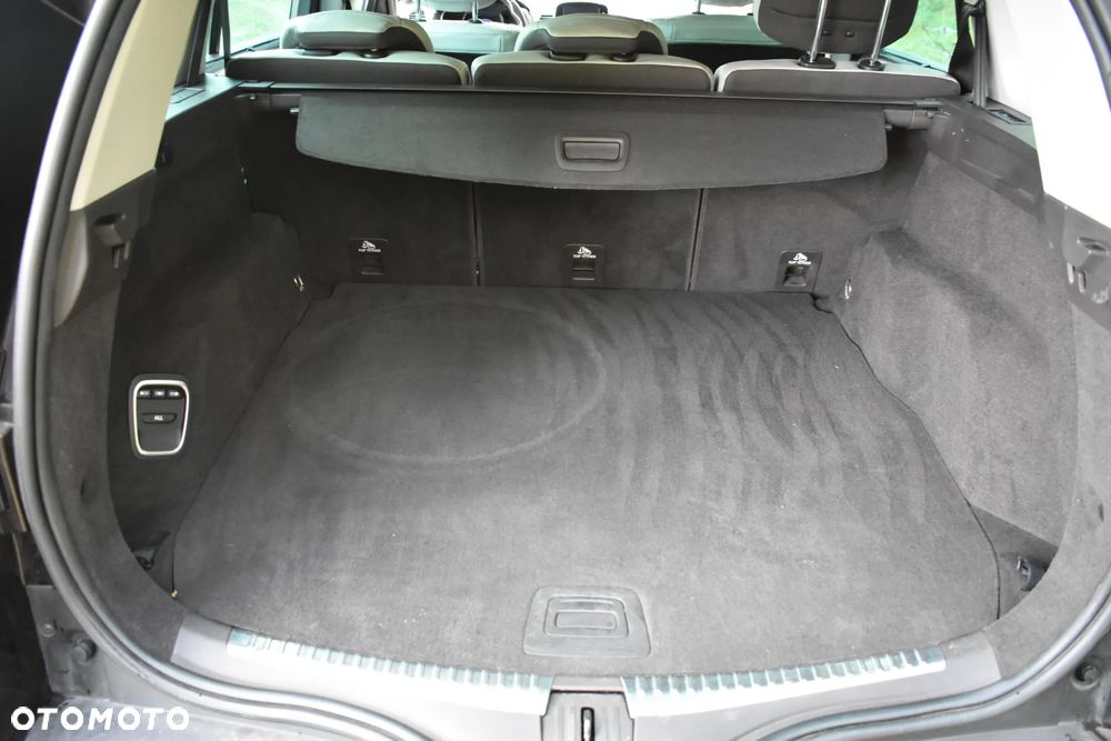 Renault Espace 1.6 dCi Energy Initiale Paris EDC - 7