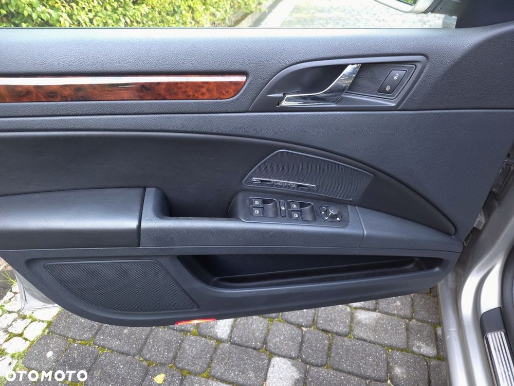 Skoda Superb 2.0 TDI Platinum DSG - 14