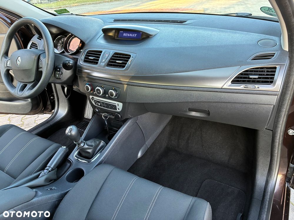 Renault Megane 1.6 16V Style Edition - 12