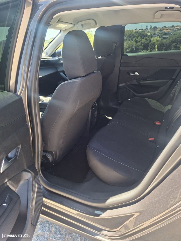Peugeot 308 SW - 7