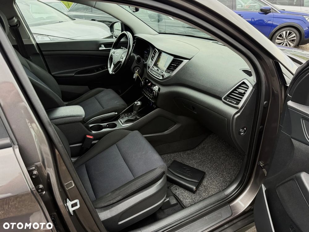 Hyundai Tucson blue 1.7 CRDi 2WD DCT Premium - 13