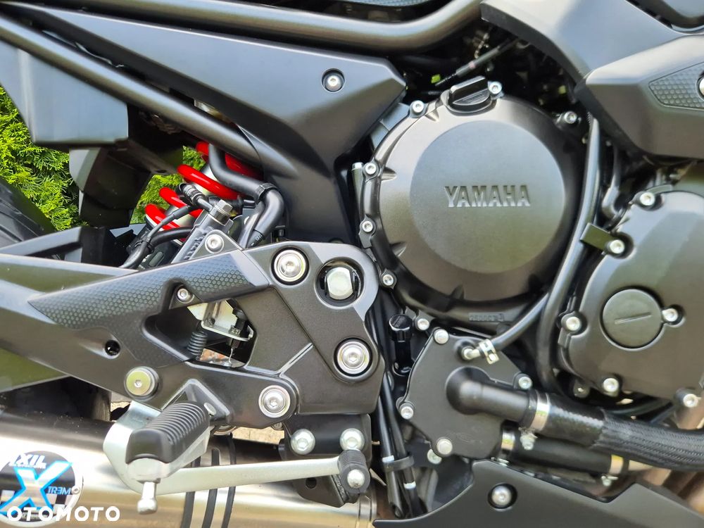 Yamaha XJ - 18