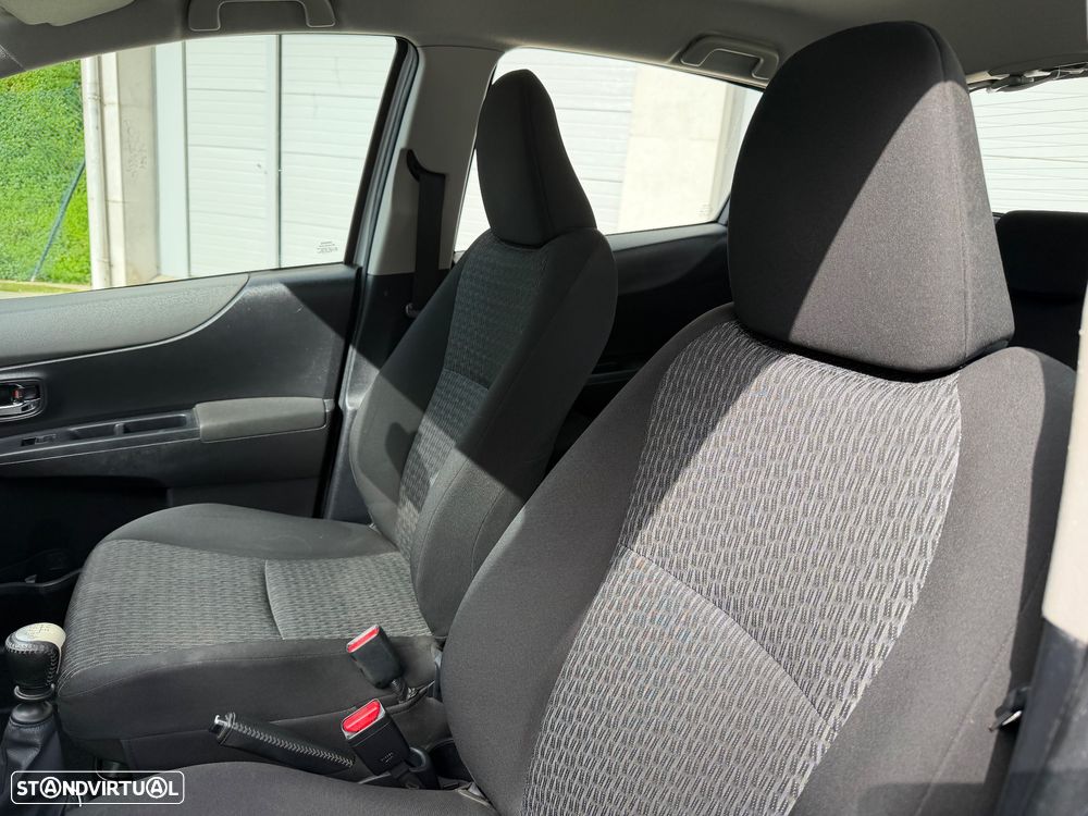 Toyota Yaris 1.33 VVT-i - 14