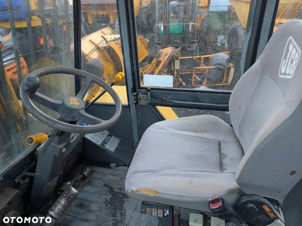 JCB 926 Terenowy 4x4 - 13