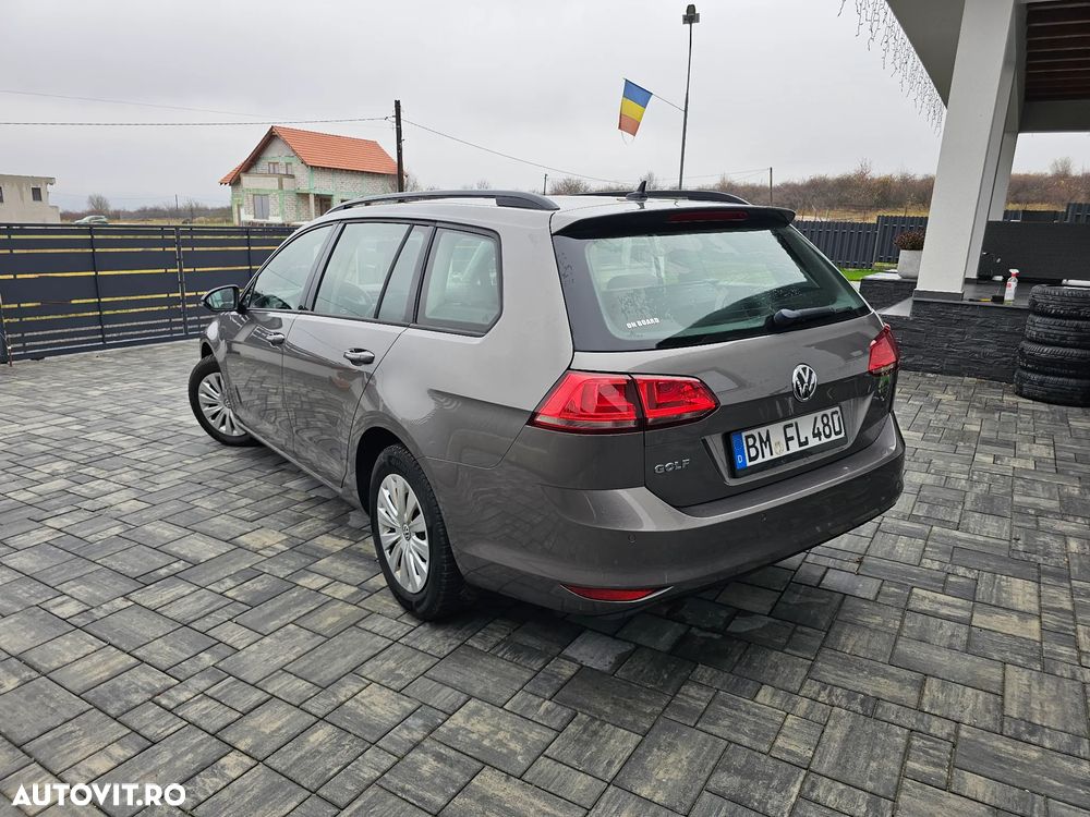 Volkswagen Golf 1.6 TDI BlueMotion Technology DSG Comfortline - 3