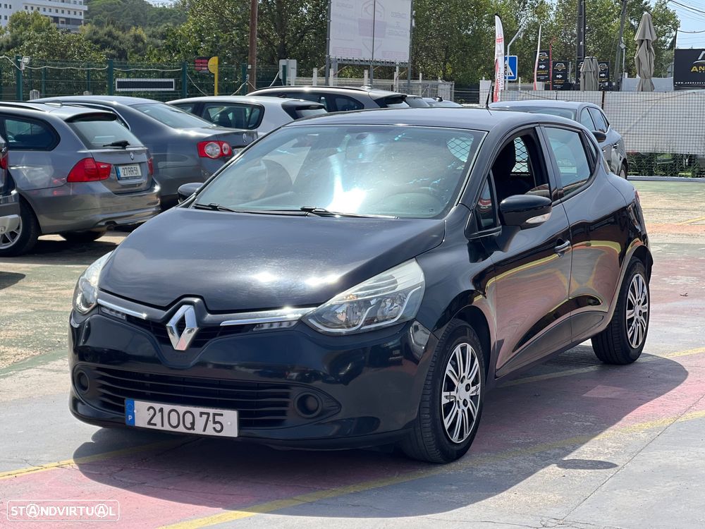 Renault Clio - 8