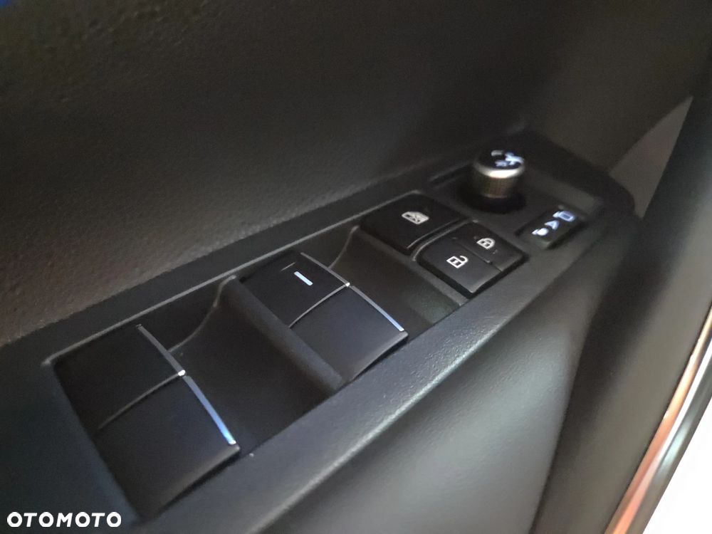 Toyota Corolla 1.8 Hybrid Style - 17