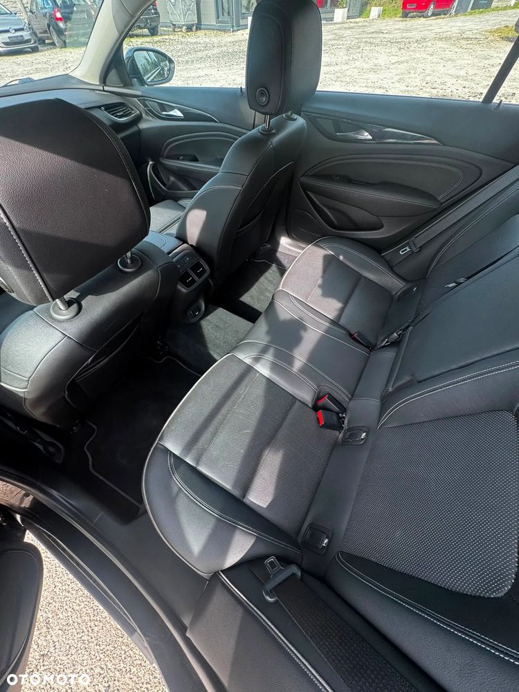 Opel Insignia CT 2.0 CDTI 4x4 S&S - 16