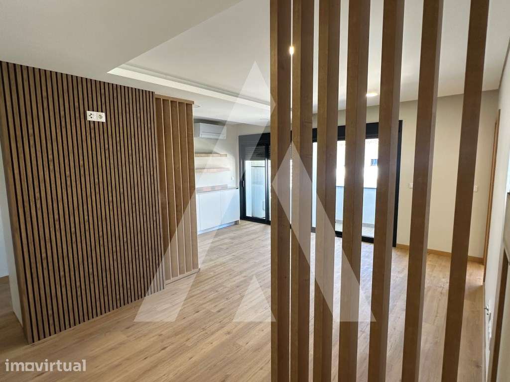 Apartamento T2 para arrendar, no Bairro do Liceu em Aveiro! - Grande imagem: 3/24