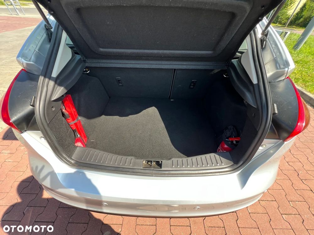 Ford Focus - 12
